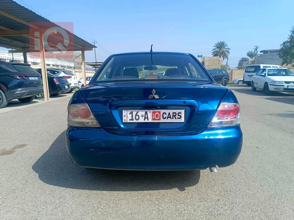 ميتسوبيشي لانسر